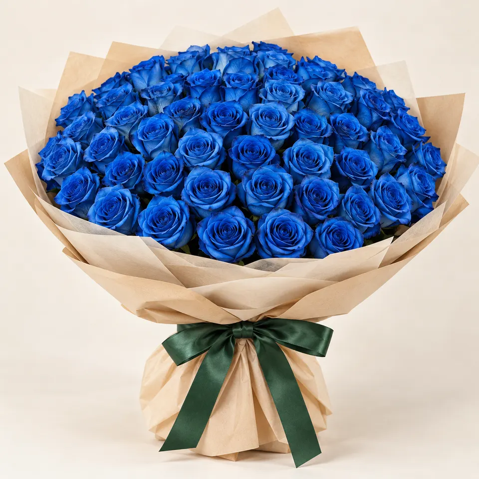 Mega Buquê com 50 Rosas Azuis