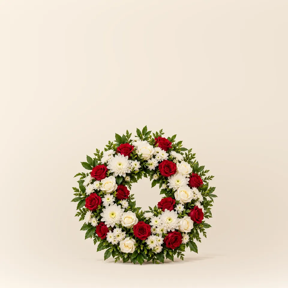 Coroa de Flores Luxo de Rosas Vermelhas e Brancas, tamanho P (60 cm de diâmetro)